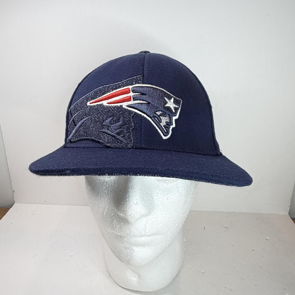 New England Patriots Hat Cap Fitted Mens Large Blue NFL Football Onfield Reebok